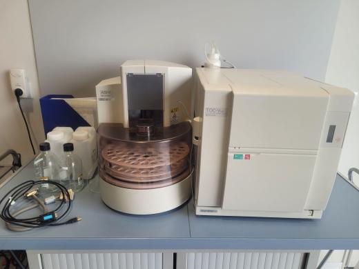 Total organic carbon analyzer SHIMADZU TOC-VWP With  ASI-V automatic sampler-cover