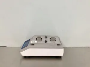 Thermo Scientific Digital Microplate Shaker with Adjustable Speed and Temperature Tolerance, 3 of 13