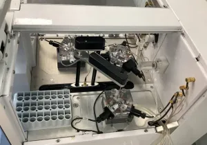 YSI 2950D3 Biochemistry Analyzer with Modular Enzyme Biosensor Platform, 6 of 23