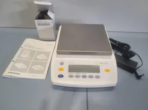 Sartorius ED2201-CW Precision Balance 2200g/0.1g, 2 of 3