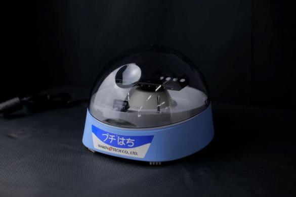 Waken Biotech WKN-2818 Benchtop Centrifuge for PCR Tubes-cover
