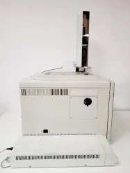 Thermo Scientific Trace GC Ultra with DSQ II System, 15 of 36