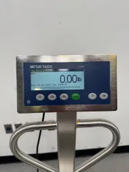 Mettler Toledo ICS429 Floor Scale with Stainless Steel Platform, 3 of 4