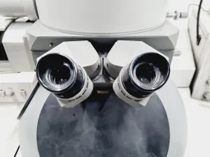 Philips CM100 Scanning Electron Microscope for High-Resolution Surface Imaging, 12 of 48