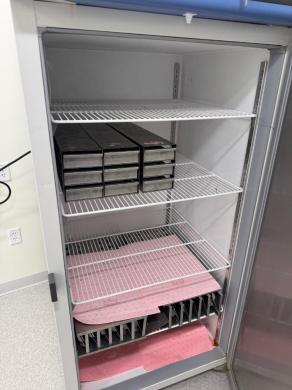 Thermo Revco UGL3020A -20°C Laboratory Freezer with Adjustable Shelving-cover