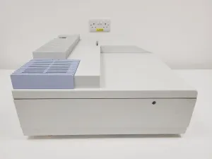 Lambda 35 UV-Vis Spectrophotometer for Analytical and Biotechnological Applications, 7 of 15