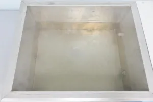 Thermo CIR19 Circulating Water Bath with ±0.05 °C Temperature Uniformity and 19L Capacity, 6 of 12