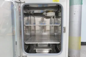 Thermo Scientific Forma Series II 3110 Water-Jacketed Double-Stacked CO2 Incubator, 7 of 18