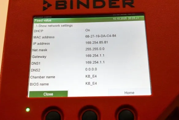Binder KB 53-ULE4 Cooling Incubator Model 9020-0302 for Precise Lab Temperature Control