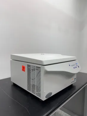 Eppendorf 5810R Refrigerated Benchtop Centrifuge