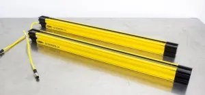 Banner EZScreen LS Safety Light Curtain Emitter/Receiver with No Blind Zones, 1 of 7