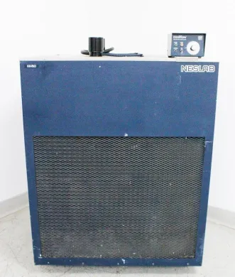 Neslab HX-750 Recirculating Chiller with Air and Water Cooling, 5°C–35°C Temperature Range, 24000 W Cooling Capacity