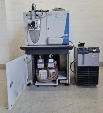 Thermo Scientific LTQ Orbitrap XL Hybrid Ion Mass Spec & Neslab ThermoFlex 900-cover