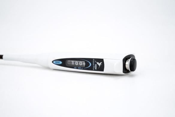 Biohit Proline Plus 1000 Mechanical Single-Channel Pipette, 100–1000 µL-cover