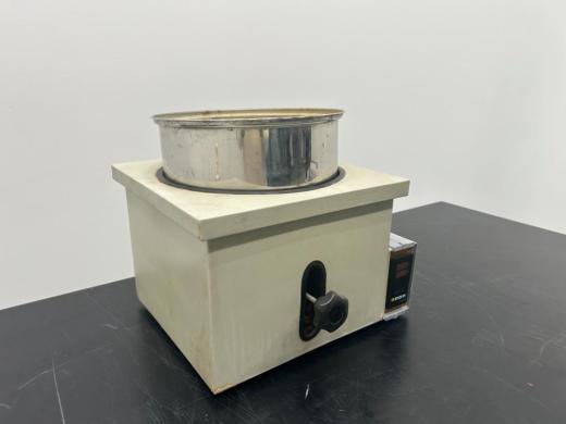 Benchtop Laboratory Water Bath with Digital Temperature Controller Model XMTE-6508-cover