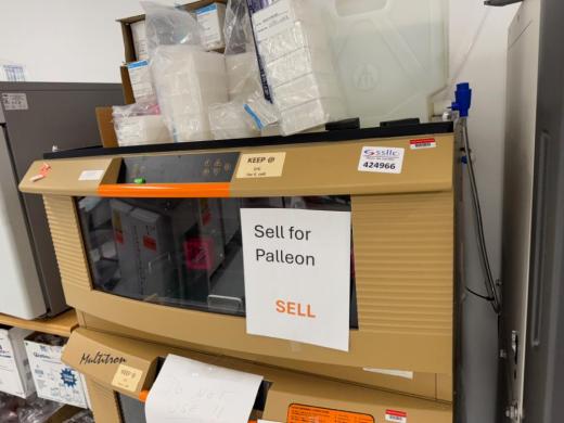 Infors HT Multitron AJ118 Incubator Shaker for Controlled Cell Culture and Microbiology-cover