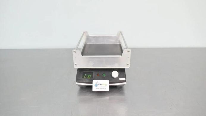Thermo Scientific Digital Compact Mini Rotator Orbital Shaker for Lab Mixing-cover