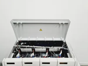 Affymetrix GeneChip Scanner 3000 7G and GeneChip 450 Fluidics Station for Genomic Microarray Analysis, 24 of 36