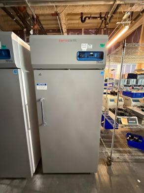 Thermo Fisher Scientific TSX3005SA Laboratory Refrigerator-cover