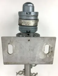 Gast GR-11 Air-Powered Tube Rotator with 1UP-NRV Series Gear Motor, 6 of 6
