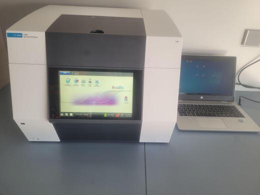 Agilent AriaDx K8930AA Real-Time PCR Thermal Cycler with 8-Dye Optical Detection-cover