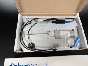 Fisherbrand Accumet Glass Body Combination pH Electrode Model 13-620-285, 3 of 4