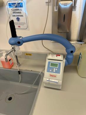Thermo Barnstead GenPure Lab Water Purification System-cover