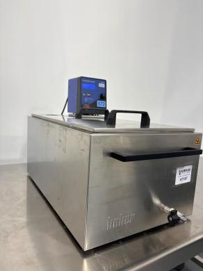 Huber CC2 Thermostatic Water Bath with Digital Temperature Controller-cover