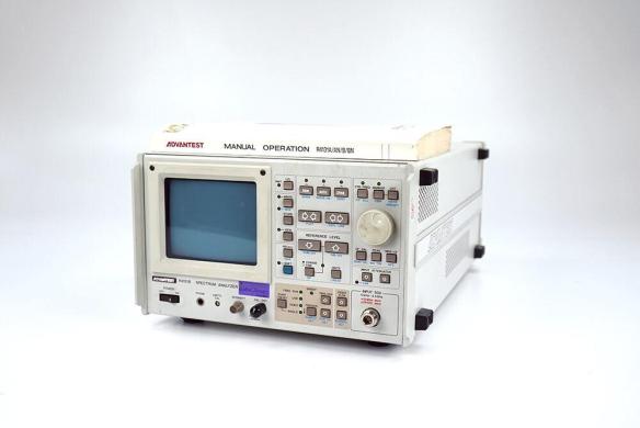 Advantest Rohde & Schwarz R4131B RF/Microwave Spectrum Analyzer, 10 kHz–3.5 GHz-cover
