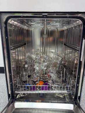 VWR Laboratory Dishwasher Model 10002-876 for Lab Glassware and Instrument Cleaning-cover