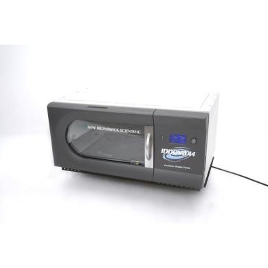 Eppendorf New Brunswick Innova 44R Refrigerated Incubator Shaker Inkubator Schüttler-cover