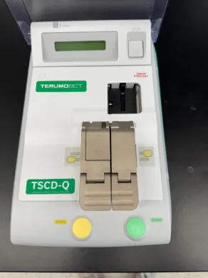 Terumo TSCD-Q Model 92003 Sterile Tubing Welder with Digital Display and Manual Controls