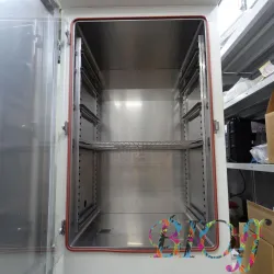 Yamato IU800 Low-Temperature Constant-Temperature Chamber, 7 of 7