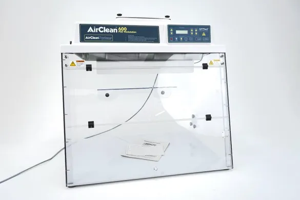 AirClean 600 PCR Workstation Hood AC632LFUVC with UV-C Decontamination, 32 in (81 cm)