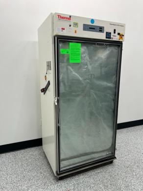 Thermo Reach-In CO2 Incubator-cover