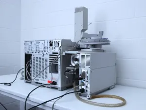Agilent 6890N Gas Chromatograph with 5973 Inert Mass Selective Detector, 21 of 29