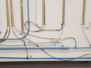 TecEquipment H16 Losses in Piping Systems Fluid Mechanics Training Apparatus, 20 of 27