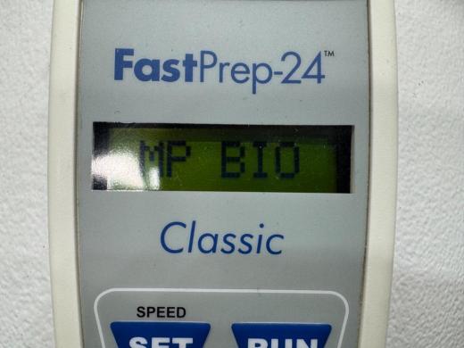 MP Biomedicals Fast Prep-24 Classic Benchtop Homogenizer for High-Throughput Sample Preparation-cover