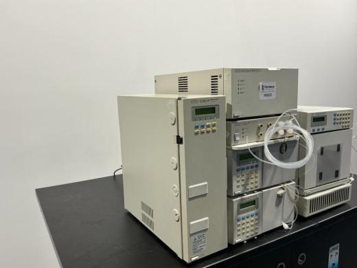 Shimadzu High-Performance Liquid Chromatography System-cover