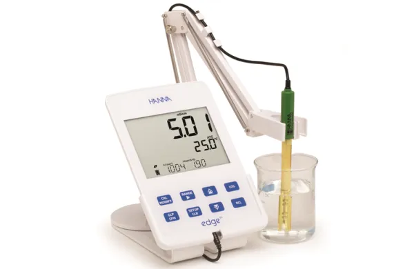 Hanna HI 2003-01 edge Digital EC/TDS/Salinity Meter with Smart Electrode