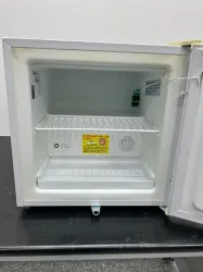 CliniCool LABRepCo RAM-500030 Medical-Grade Vaccine Refrigerator with Digital Traceable Monitor, 4 of 4