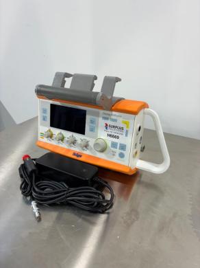 Dräger Oxylog 3000 Plus Portable Emergency and Transport Ventilator-cover