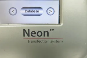 Invitrogen Neon MPK5000 Electroporation Transfection System for Mammalian Cells, 12 of 13
