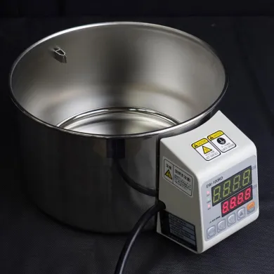 AS ONE EW-100RD Digital EC Water Bath, PID Temperature Control, 750W Heater