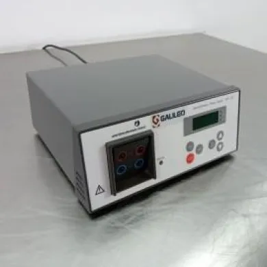 Amersham Pharmacia Biotech EPS 301 Electrophoresis Power Supply