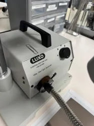 Luxo Stereo Microscope with Binocular Eyepieces and External Adjustable Light Source, 3 of 3