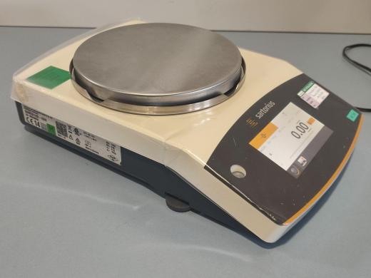 Sartorius Quintix 1102-1CFR Precision Balance-cover