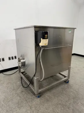 Xcellerex 1000L Stainless Steel Bioprocessing Mixing Vessel with Control Panel