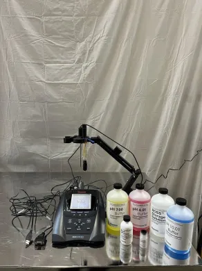 Thermo Orion Star A211 Benchtop pH Meter for Analytical Water Analysis