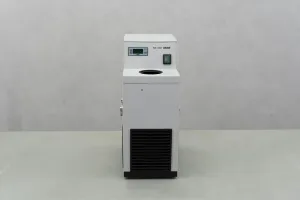 Lauda WK 300 Air-Cooled Circulating Cooler for Laboratory Temperature Control, 2 of 4